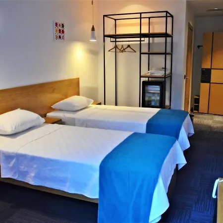 Hotel Pera *